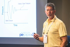 10-Boros-yellow-shirt-teaching-Showcase-25